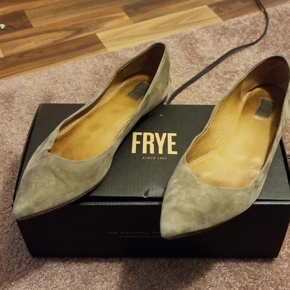 Frye Sienna Ballet shoes, 8m, dark taupe